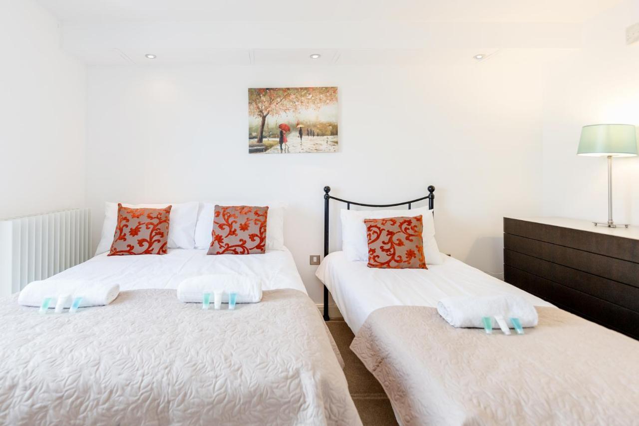 Premium Excel 3 & 2 Bedrooms Лондон Экстерьер фото