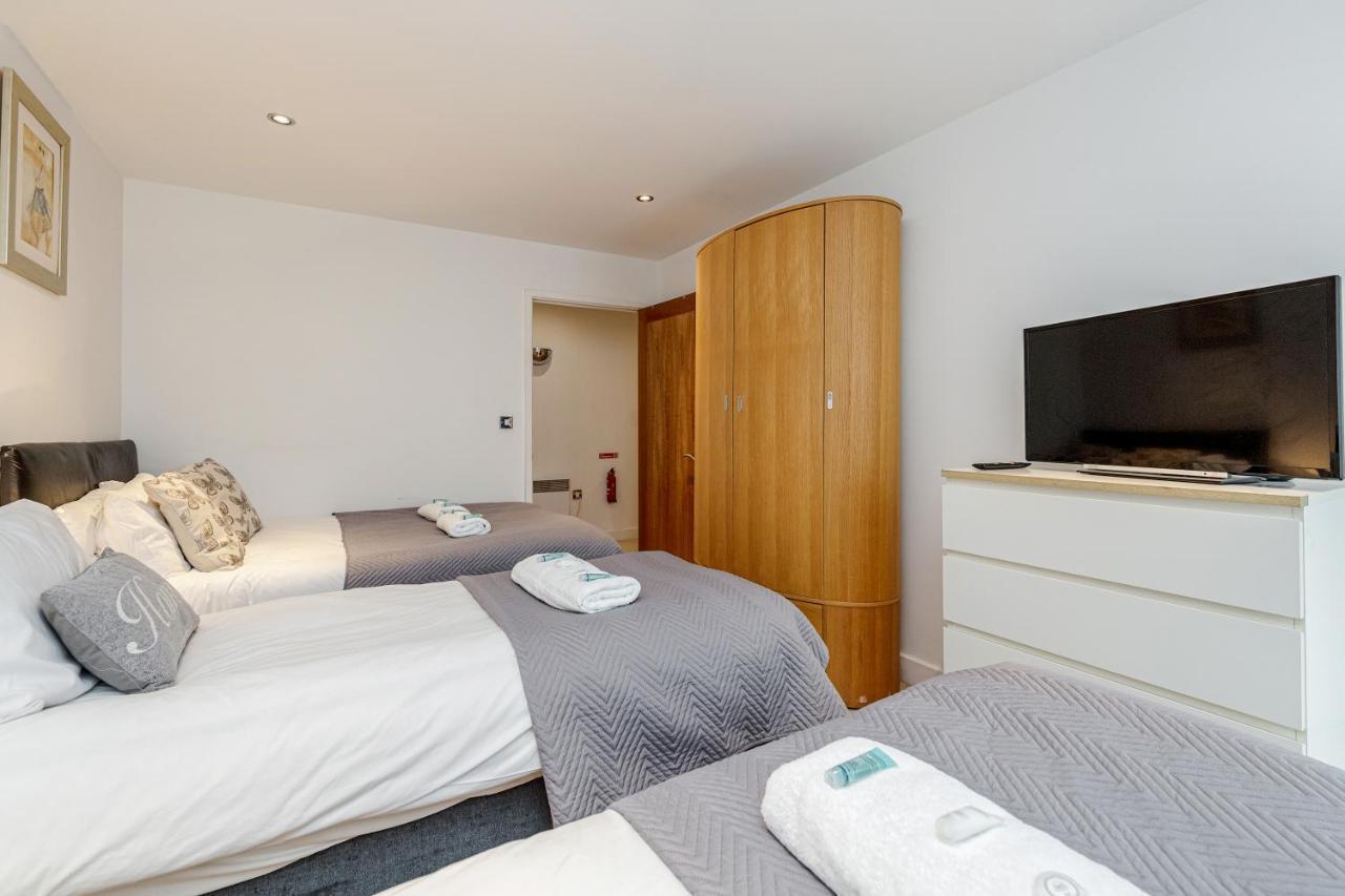 Premium Excel 3 & 2 Bedrooms Лондон Экстерьер фото